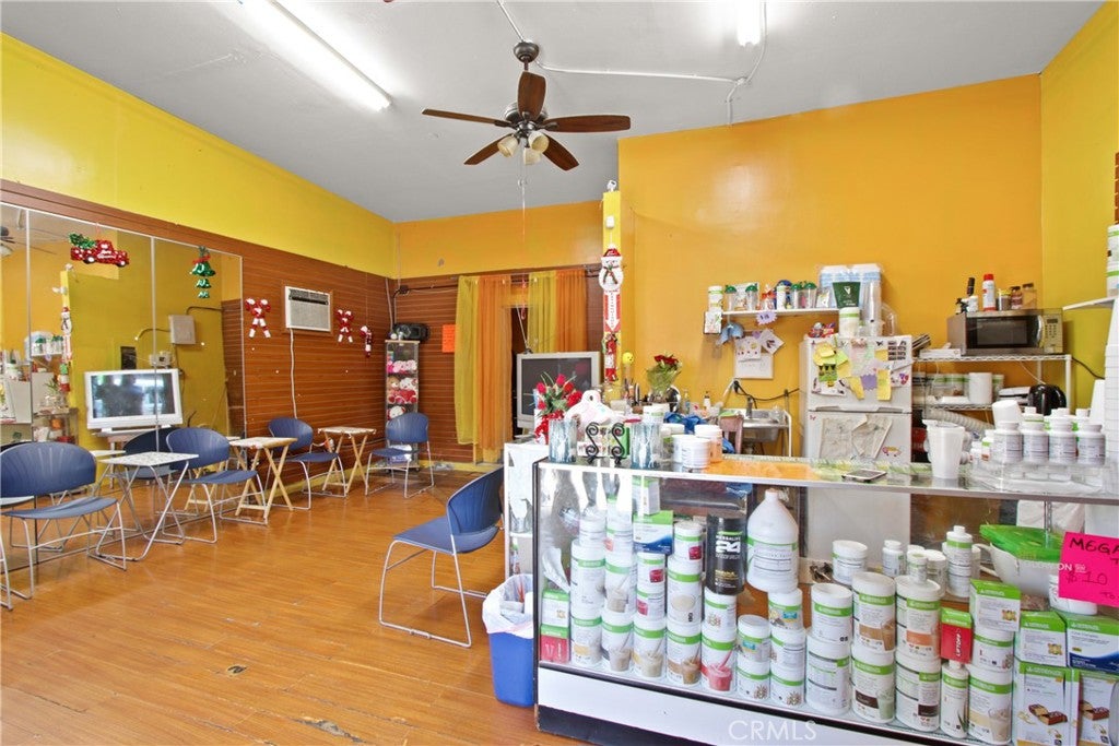 Los Angeles, California, 90003, United States, ,Residential,For Sale,1921001