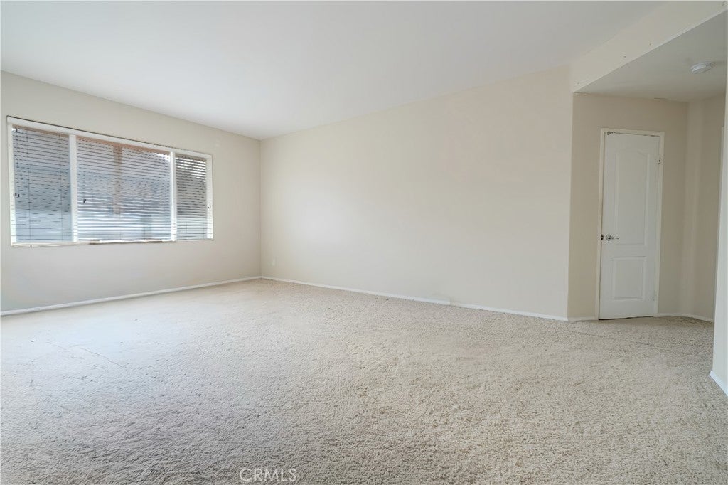 Victorville, California, 92394, United States, 5 Bedrooms Bedrooms, ,3 BathroomsBathrooms,Residential,For Sale,2005536