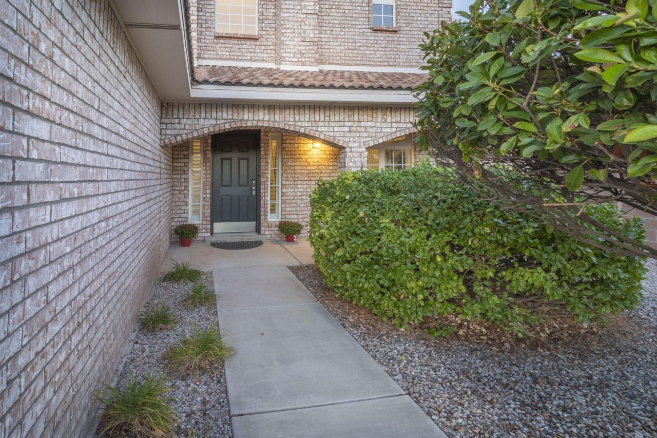 Albuquerque, New Mexico, 87122, United States, 4 Bedrooms Bedrooms, ,3 BathroomsBathrooms,Residential,For Sale,1932671