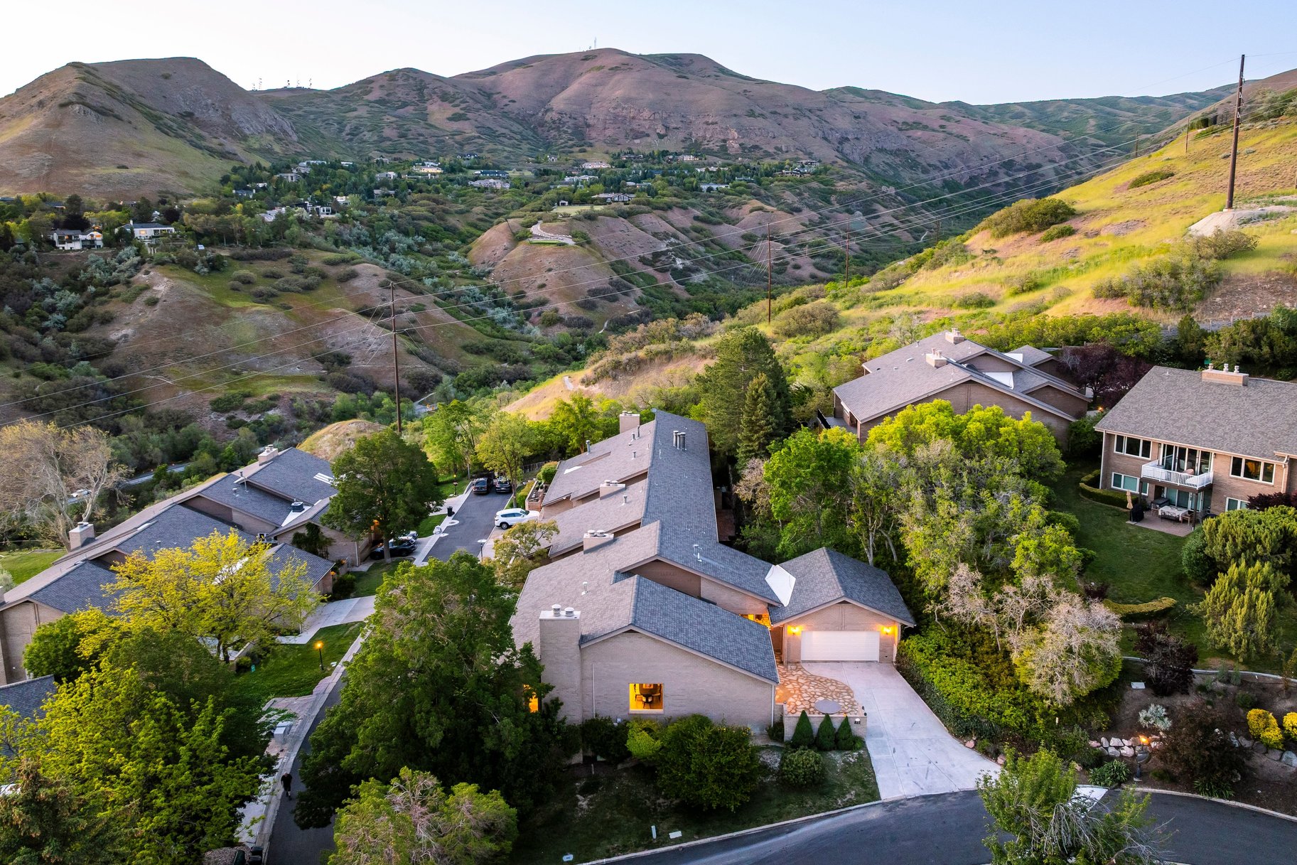  Fully Remodeled Entertainer