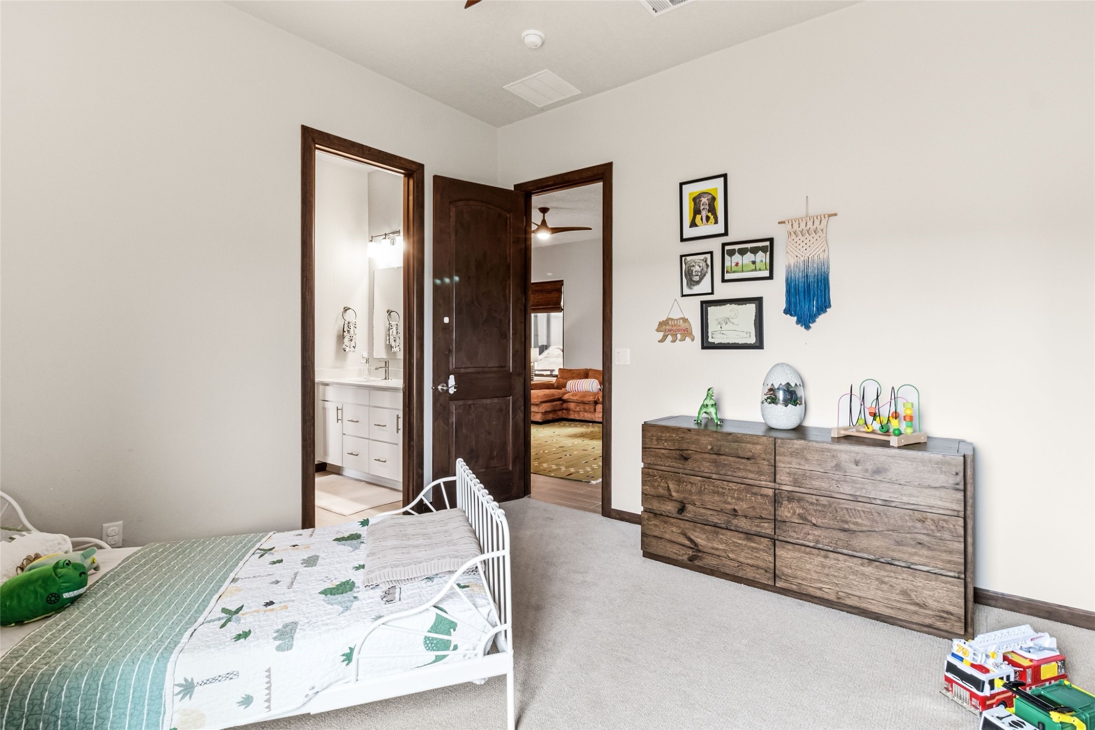  4 Delantera Ct - 物件實景