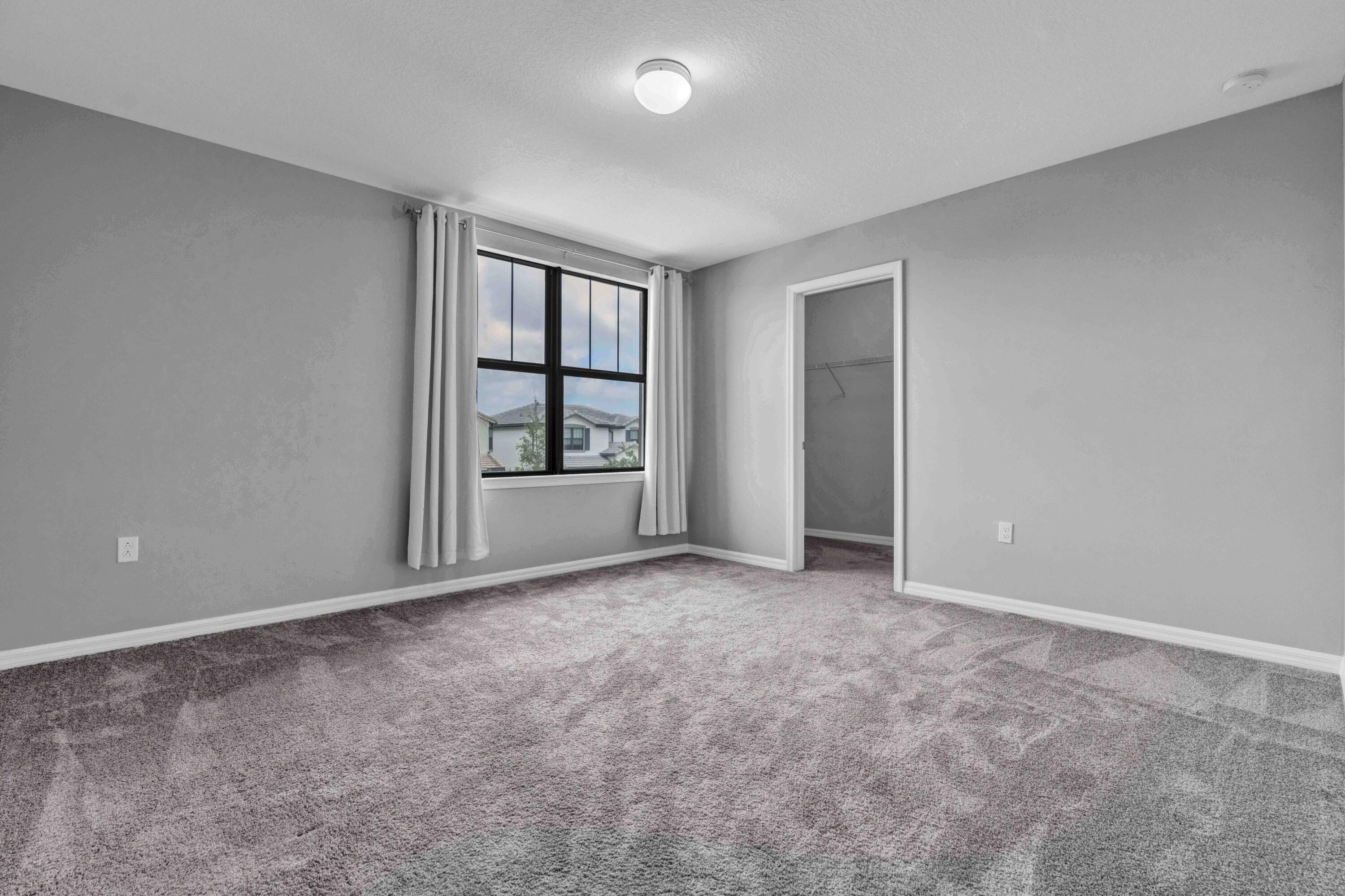 Lake Worth, Florida, 33467, United States, 5 Bedrooms Bedrooms, ,3 BathroomsBathrooms,Residential,For Sale,2048468