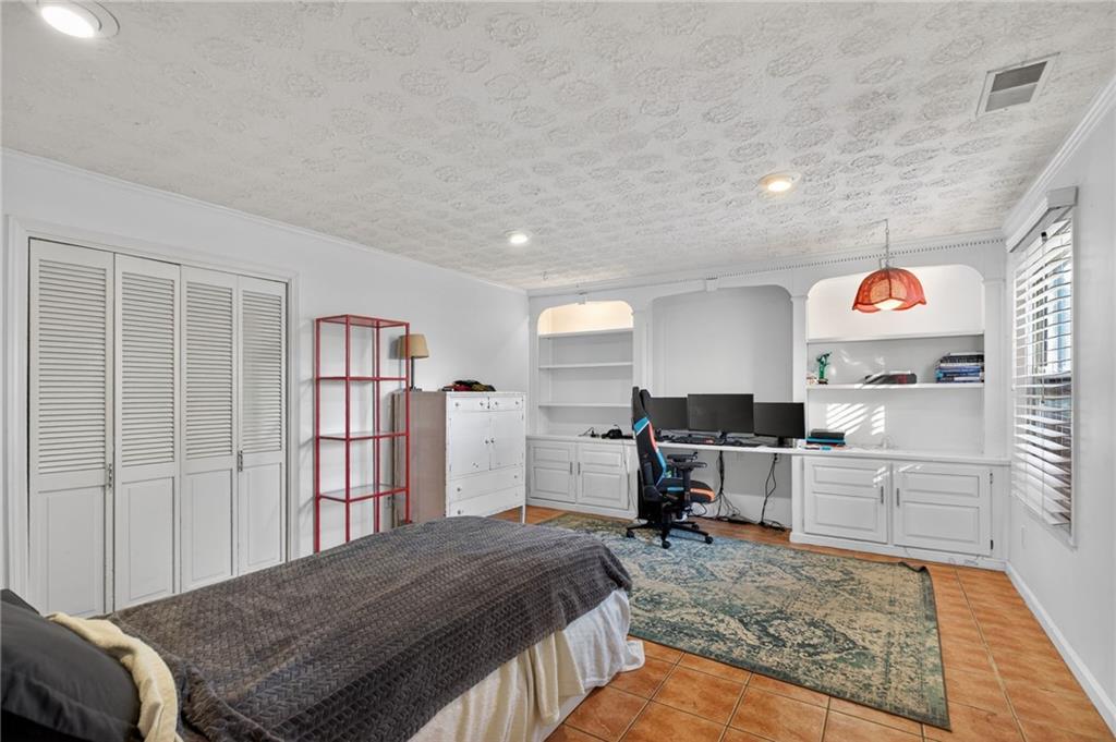 Roswell, Georgia, 30075, United States, 4 Bedrooms Bedrooms, ,4 BathroomsBathrooms,Residential,For Sale,2014792