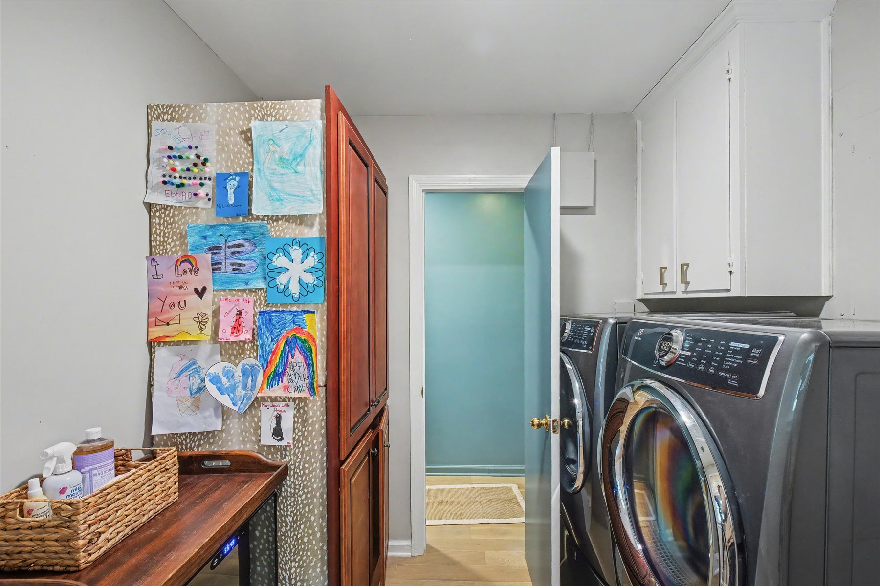  Lovely Updated Cottage in The Landings Gated Community - 物件實景