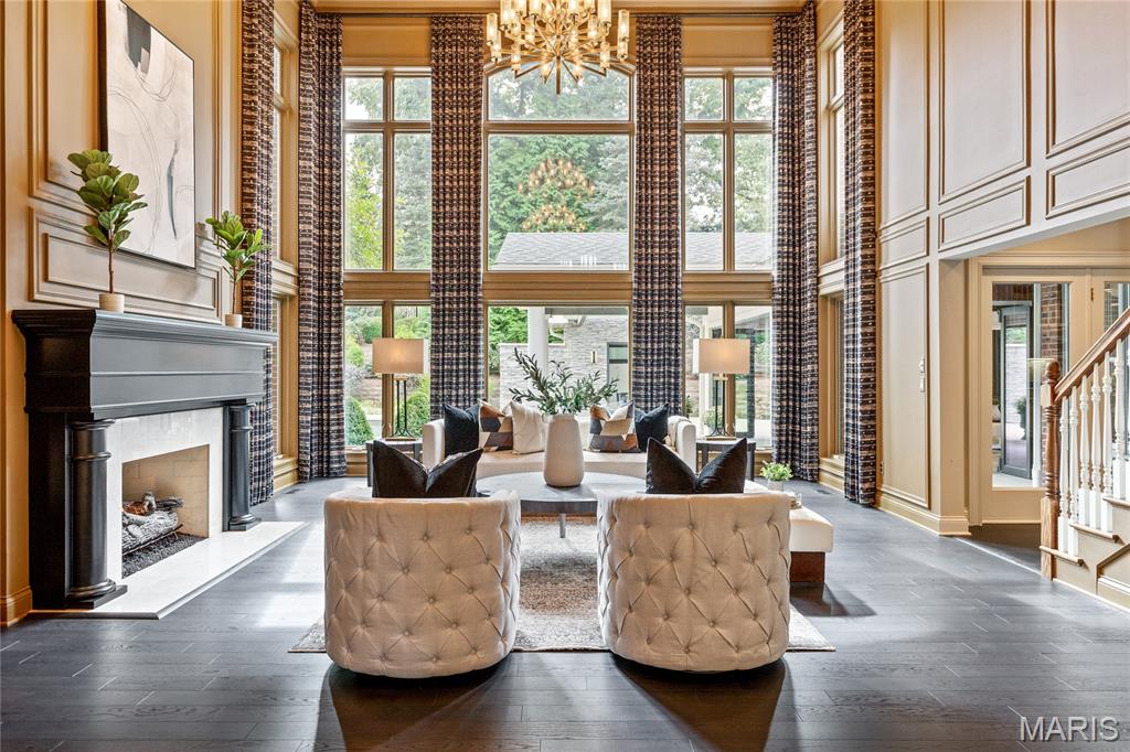 Town and Country, Missouri, 63141, United States, 5 Bedrooms Bedrooms, ,7 BathroomsBathrooms,Residential,For Sale,1966685