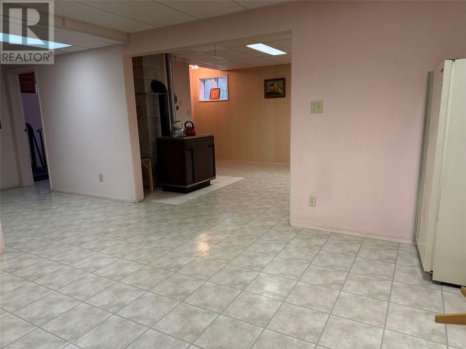 WINLAW, British Columbia, V0G 2J0, CA, 4 Bedrooms Bedrooms, ,1 BathroomBathrooms,Residential,For Sale,1837554