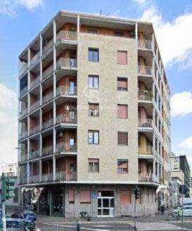 Milano, Milano, 20100, IT, 3 Bedrooms Bedrooms, ,2 BathroomsBathrooms,Residential,For Sale,1868829