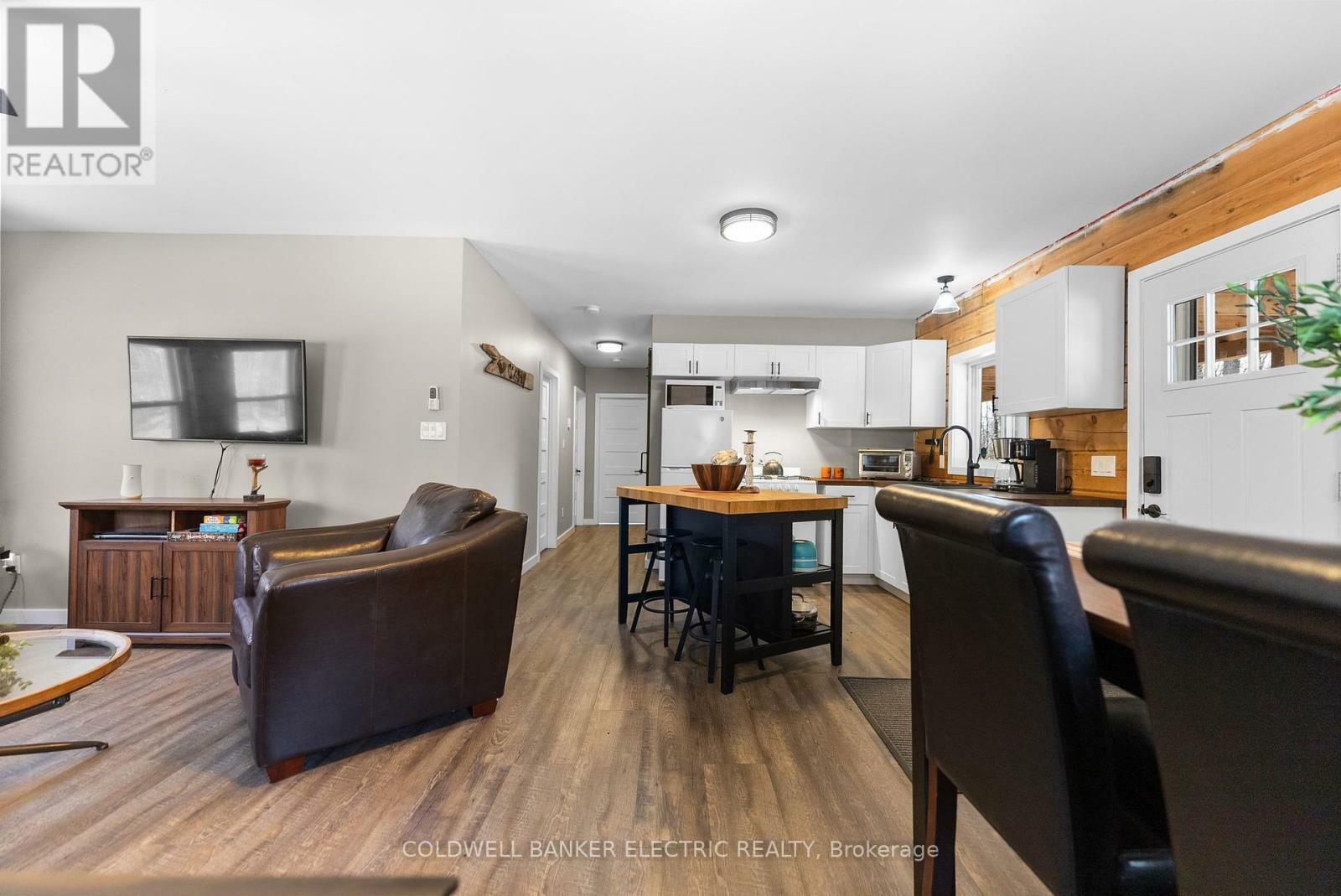 HIGHLANDS EAST (CARDIFF WARD), Ontario, K0L 1C0, CA, 3 Bedrooms Bedrooms, ,1 BathroomBathrooms,Residential,For Sale,1826911