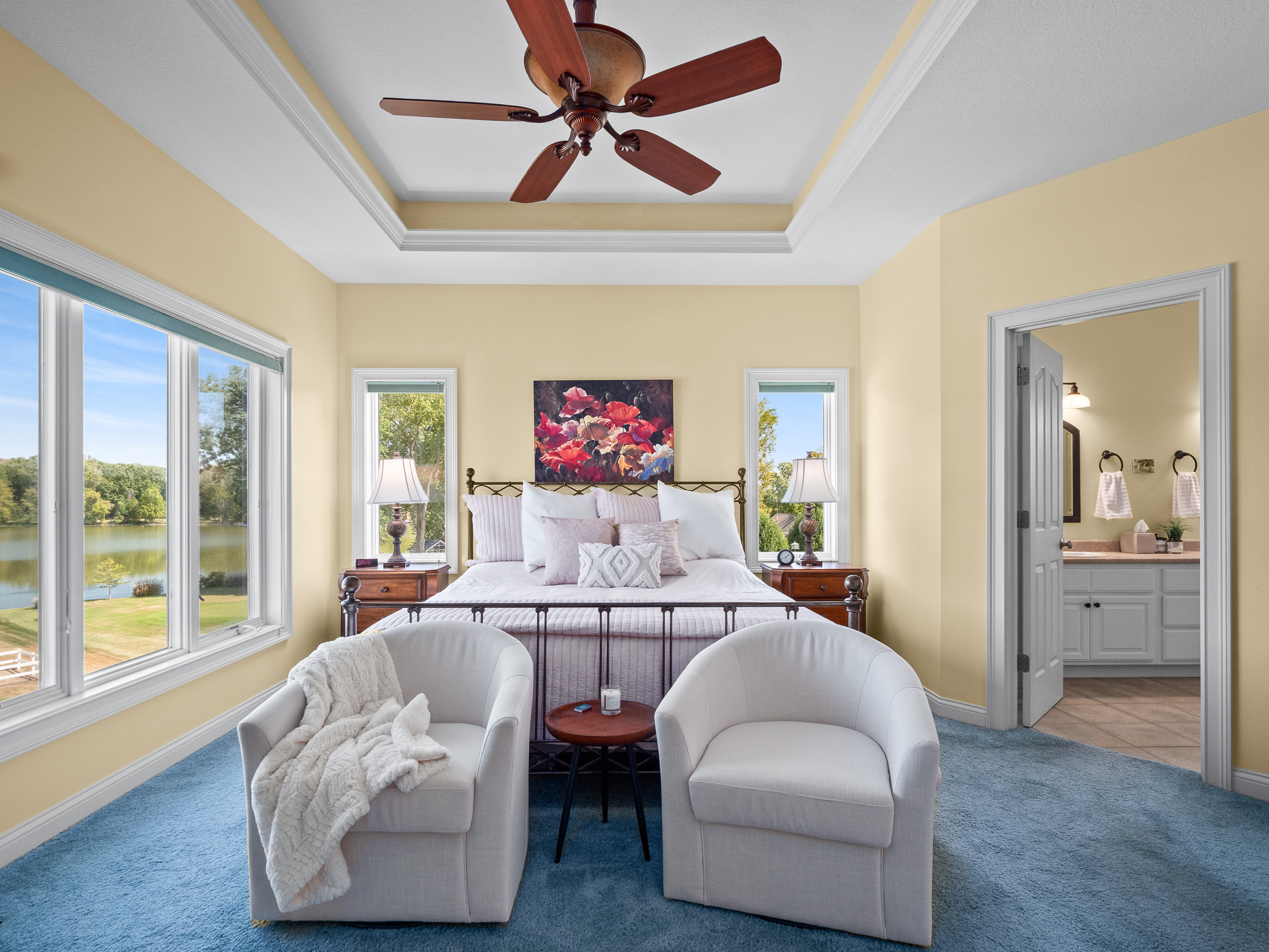  Stunning Updated Ranch with Finished Walk-Out Lower Level - 物件實景