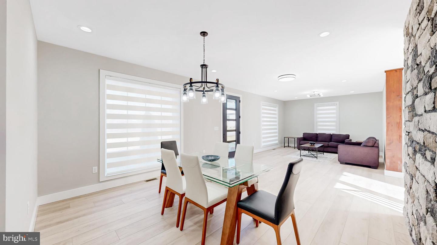 LEWES, Delaware, 19958, United States, 5 Bedrooms Bedrooms, ,7 BathroomsBathrooms,Residential,For Sale,1989878