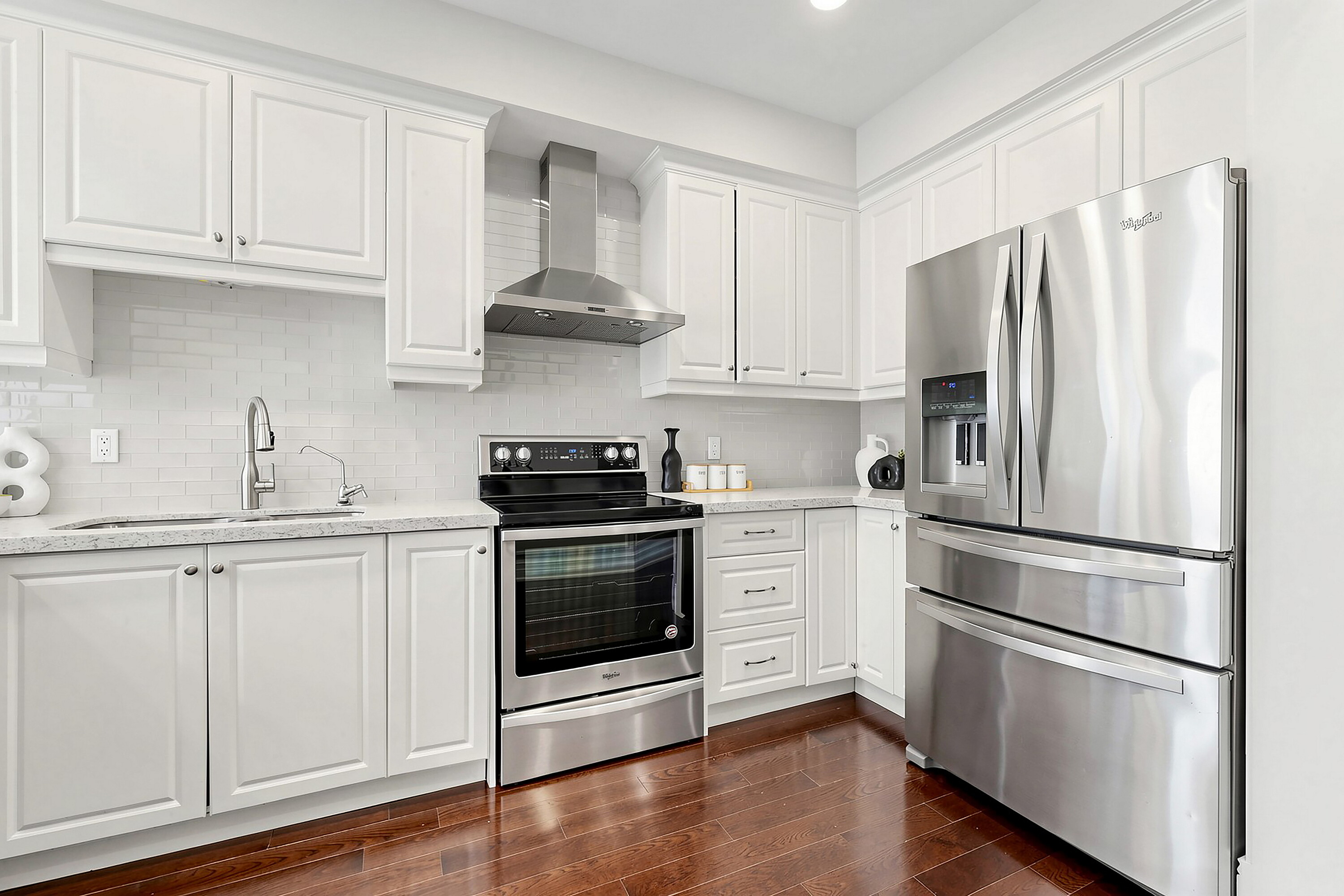  Elegant Townhome in South Hill - 物件實景