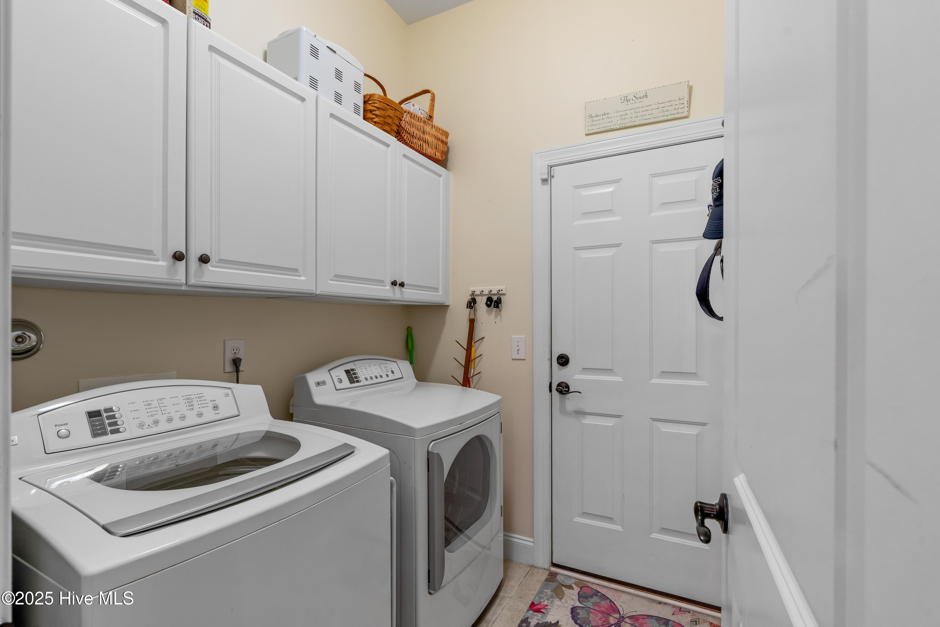 Leland, North Carolina, 28451, United States, 4 Bedrooms Bedrooms, ,4 BathroomsBathrooms,Residential,For Sale,1838487