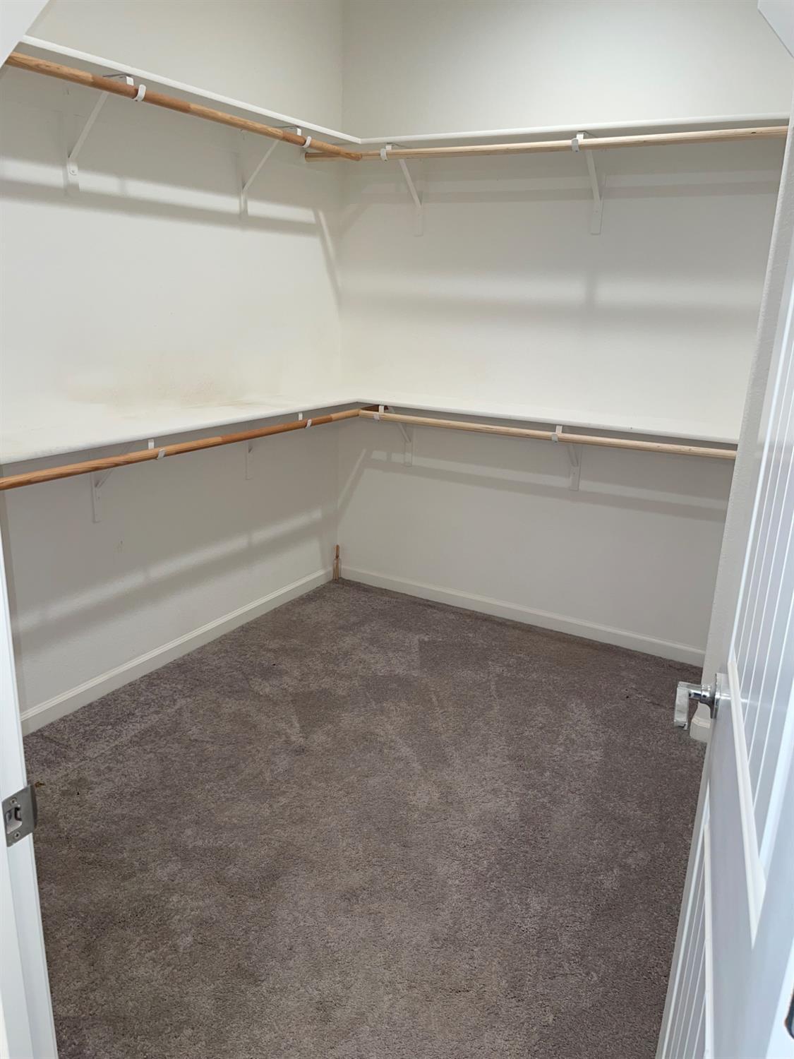 Merced, California, 95341, United States, 5 Bedrooms Bedrooms, ,3 BathroomsBathrooms,Residential,For Sale,1987010