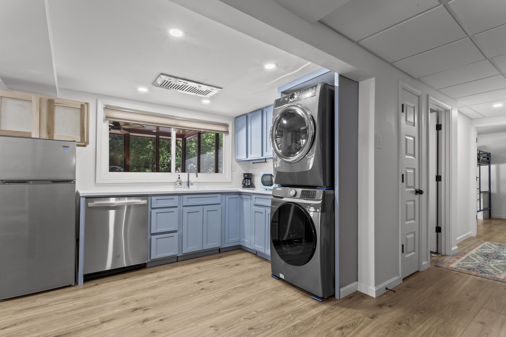  Thoughtfully Designed, Fully Renovated Home - 物件實景