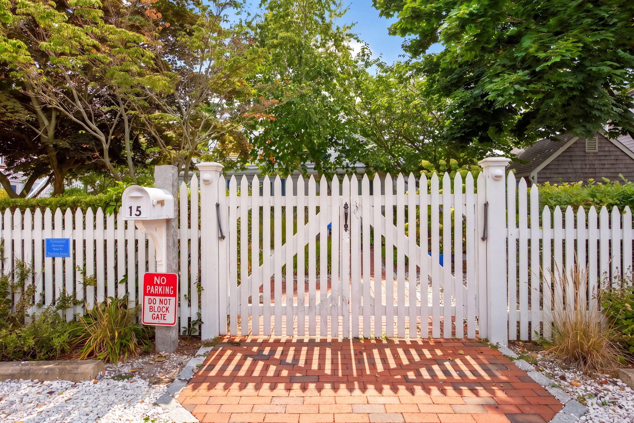  West End Living with a Pool, Hot Tub & Deeded Parking - 物件實景
