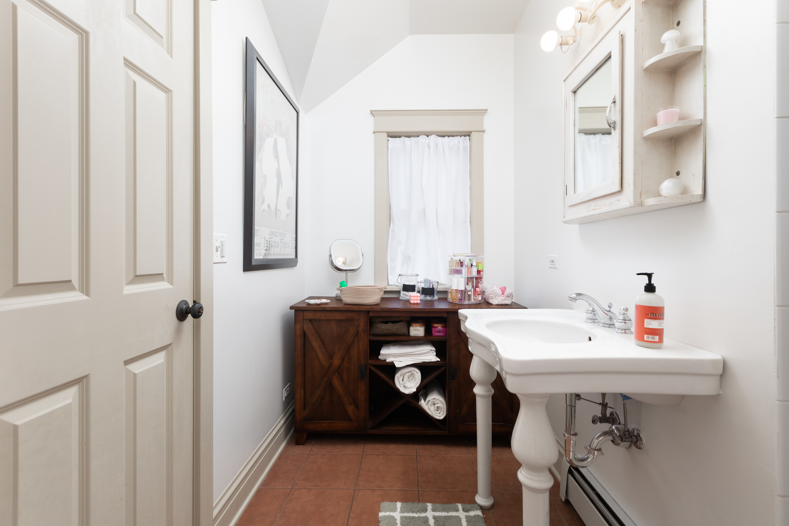 Naperville, Illinois, 60540, United States, 4 Bedrooms Bedrooms, ,4 BathroomsBathrooms,Residential,For Sale,1926208