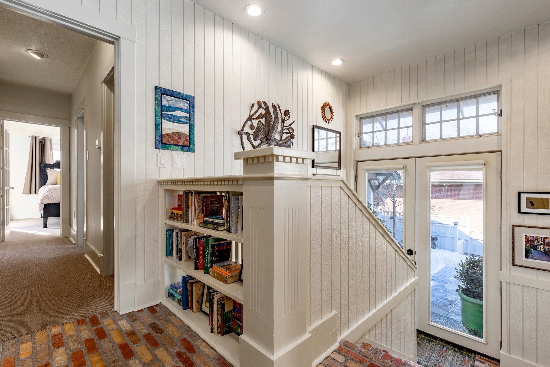  Timeless Bungalow with Enjoyable Outdoor Living - 物件實景