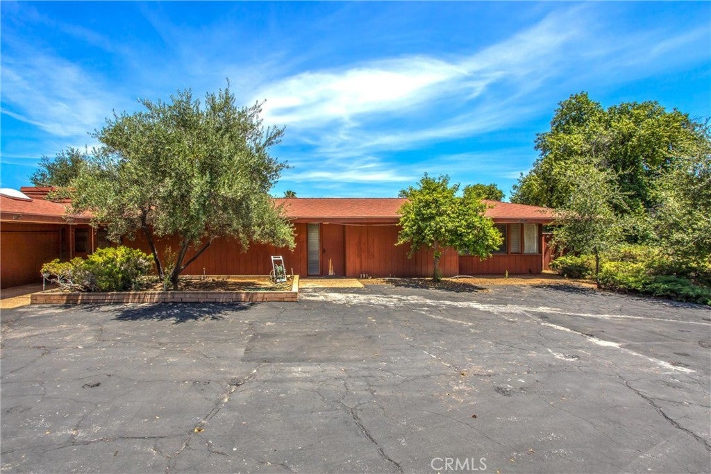 Redlands, California, 92373, United States, 4 Bedrooms Bedrooms, ,1 BathroomBathrooms,Residential,For Sale,1899993