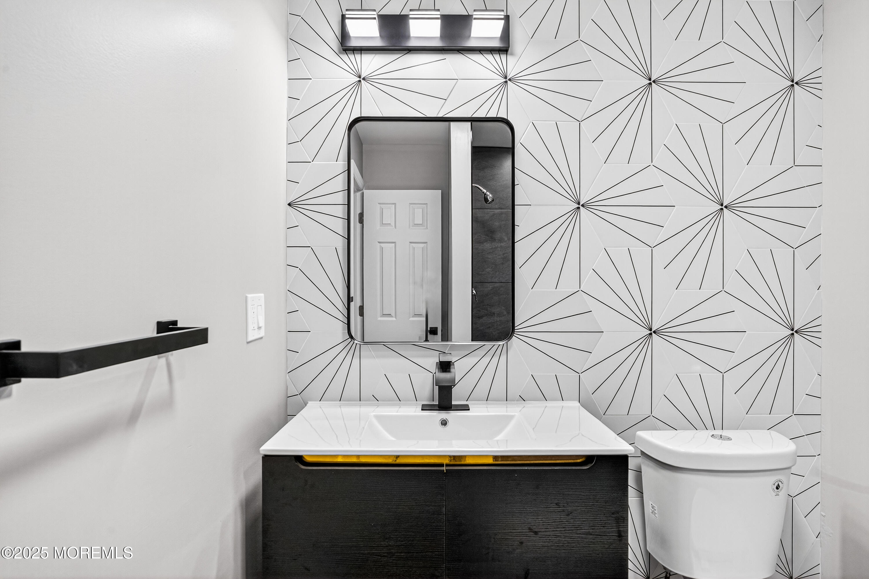 Jamesburg, New Jersey, 08831, United States, 4 Bedrooms Bedrooms, ,3 BathroomsBathrooms,Residential,For Sale,1973980