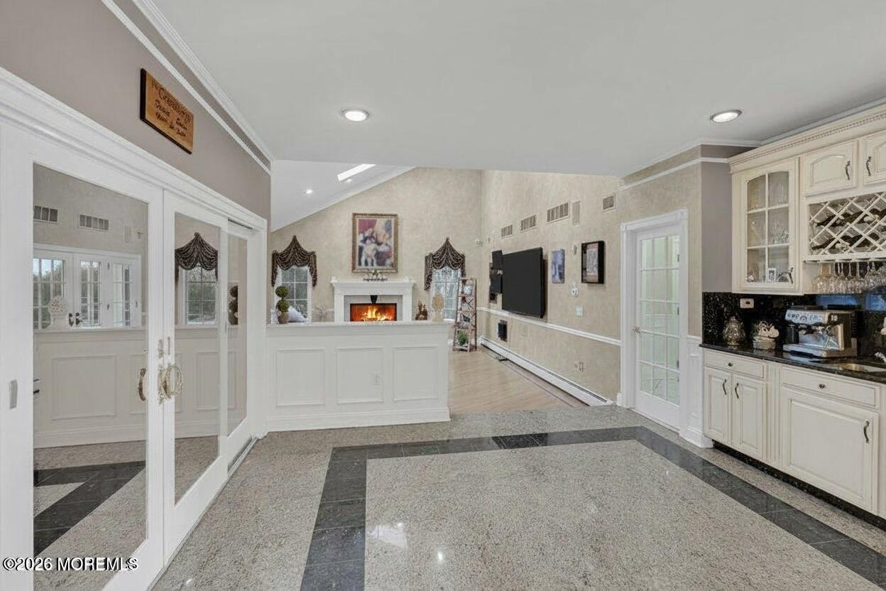 Manalapan, New Jersey, 07726, United States, 4 Bedrooms Bedrooms, ,5 BathroomsBathrooms,Residential,For Sale,2042369