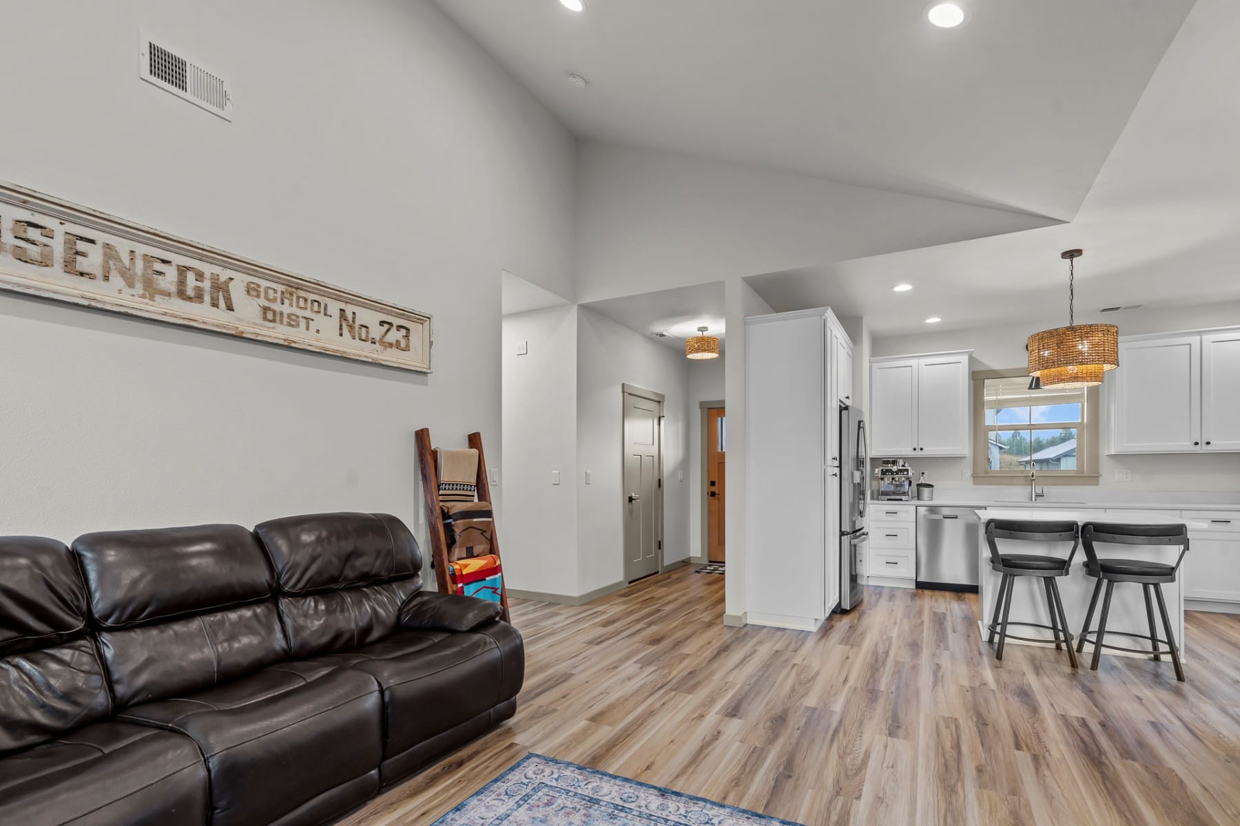  454 SW ROSE AVE Dallas, OR 97338 - 物件實景