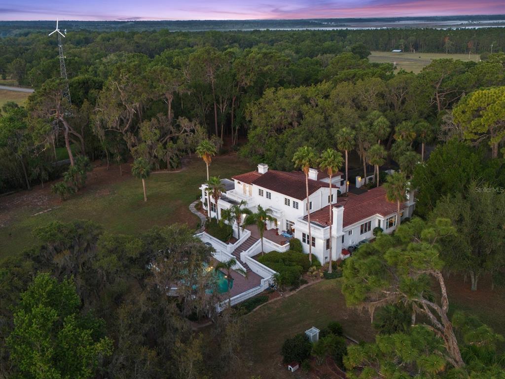 Eustis, Florida, 32736, United States, 6 Bedrooms Bedrooms, ,6 BathroomsBathrooms,Residential,For Sale,1805278