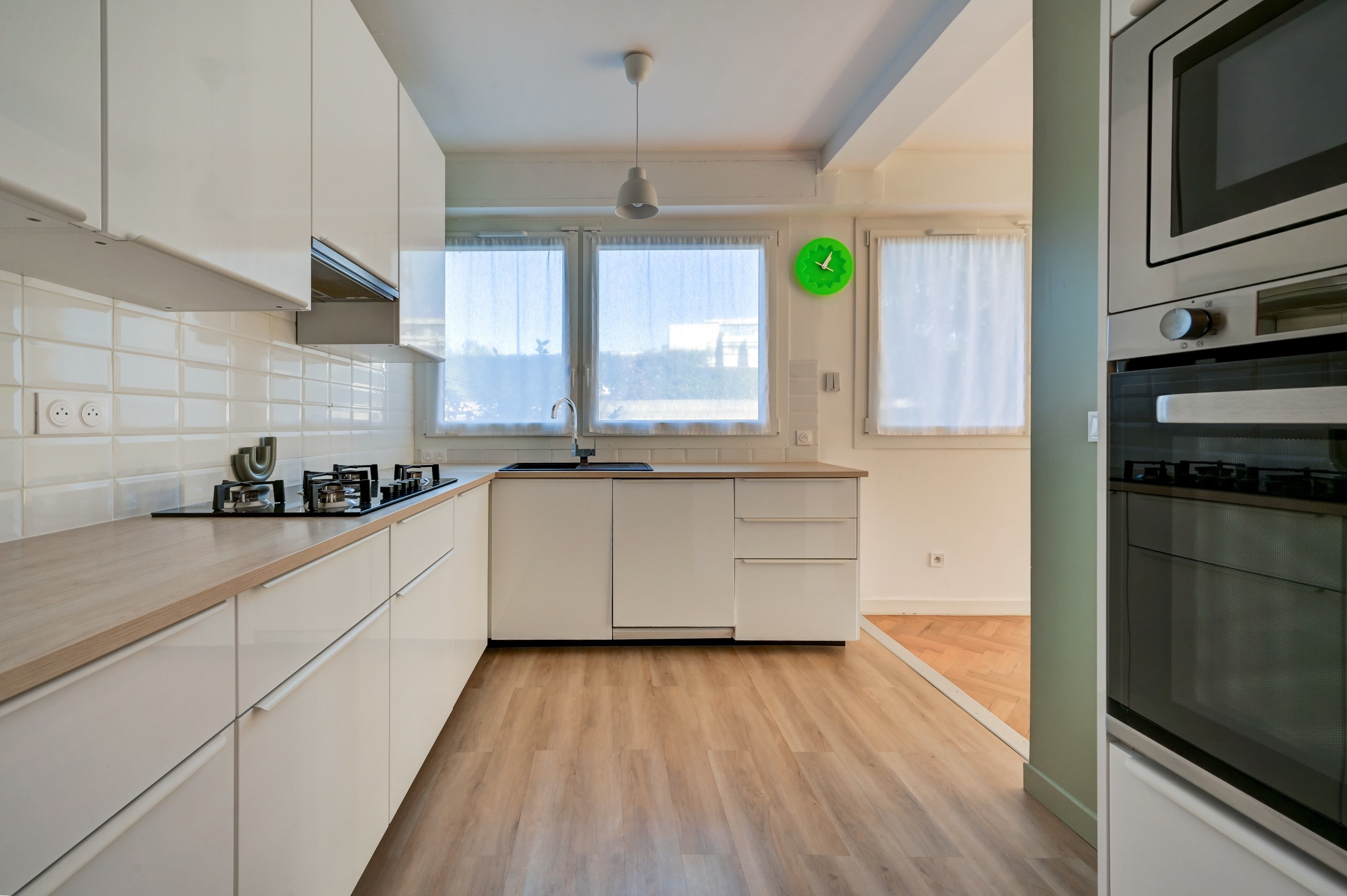  For Sale – 3-Bedroom Apartment in the City Center - 物件實景