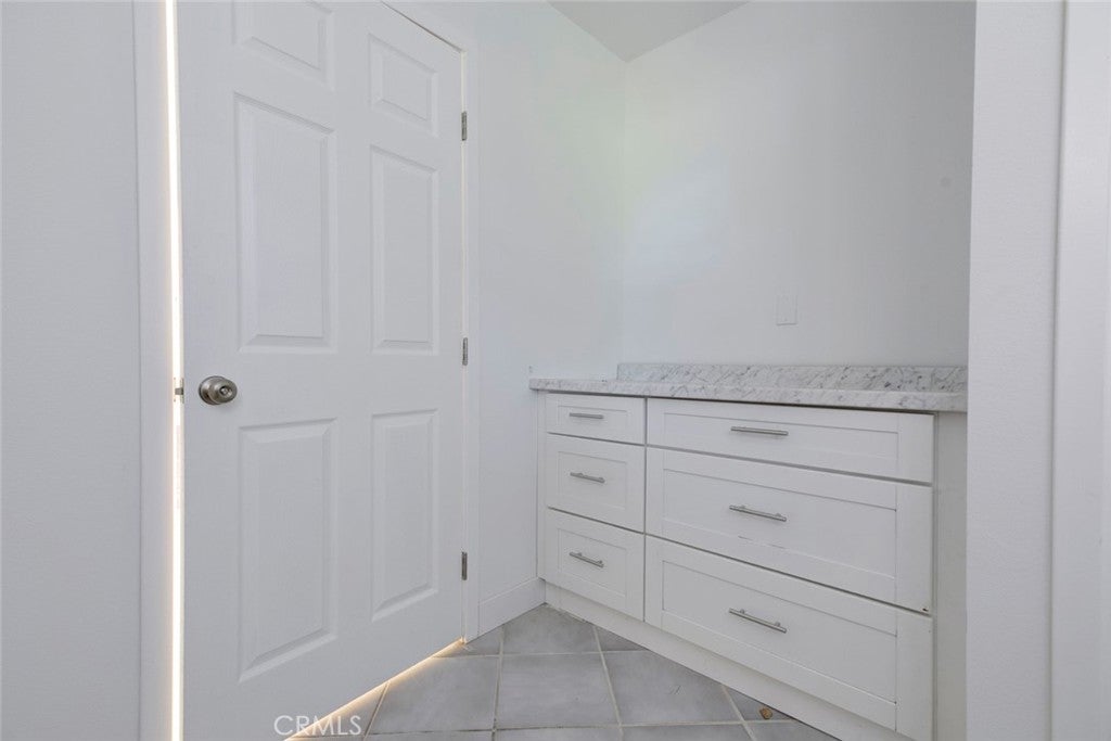 Chatsworth, California, 91311, United States, 3 Bedrooms Bedrooms, ,3 BathroomsBathrooms,Residential,For Sale,1998886