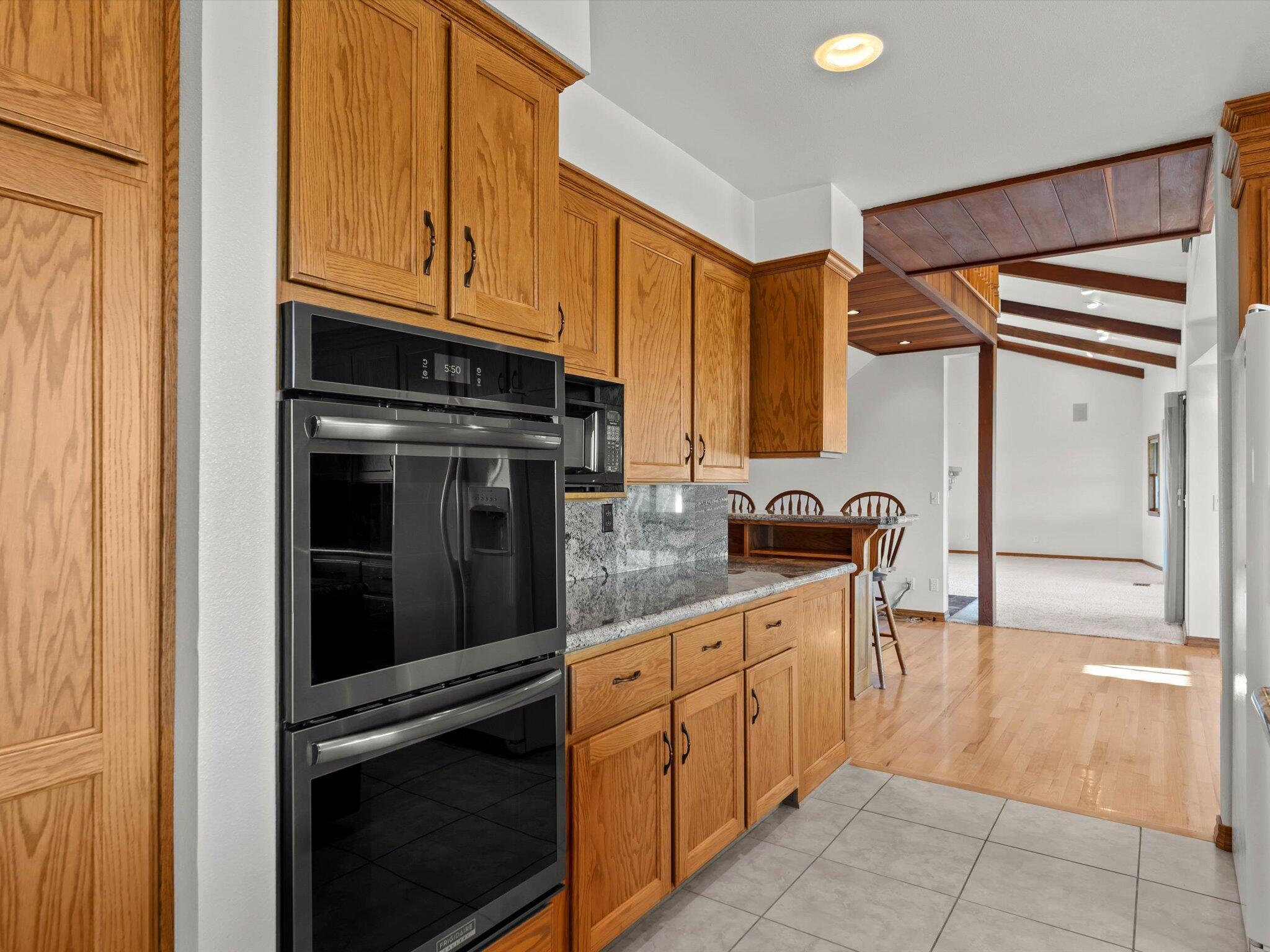 Palo Cedro, California, 96073, United States, 4 Bedrooms Bedrooms, ,3 BathroomsBathrooms,Residential,For Sale,1993452