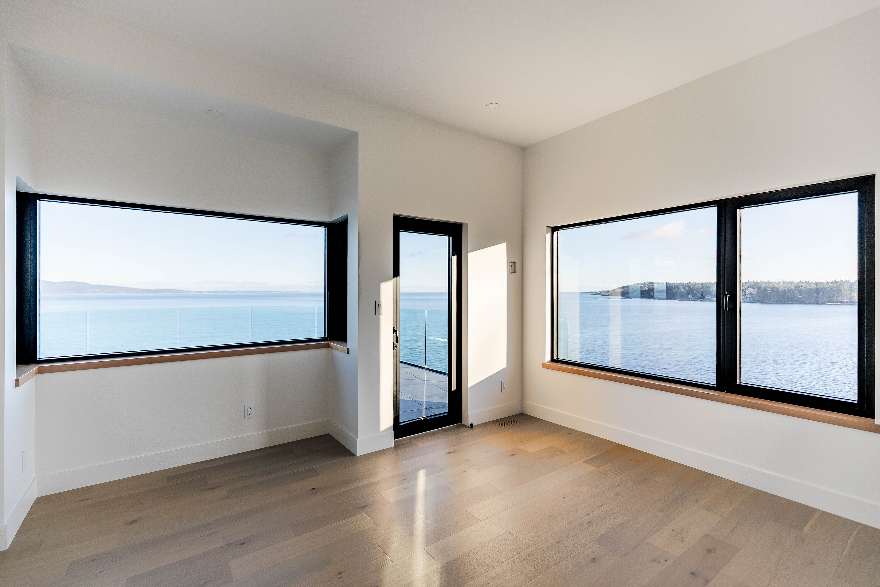  Panoramic Saanich Oceanfront - 物件實景