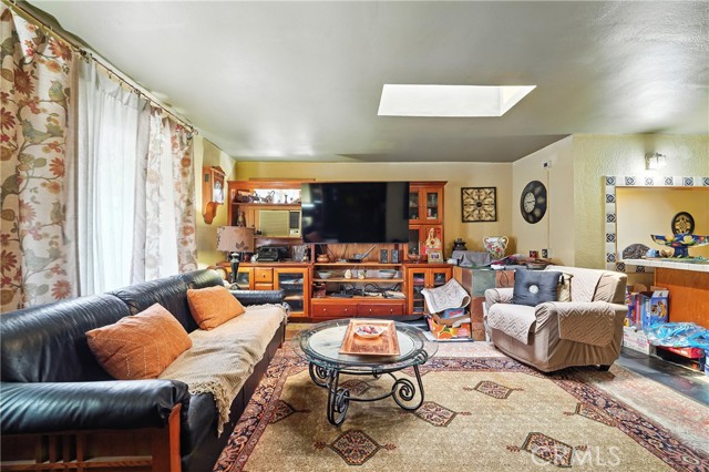 East Los Angeles, California, 90022, United States, 3 Bedrooms Bedrooms, ,Residential,For Sale,1854488