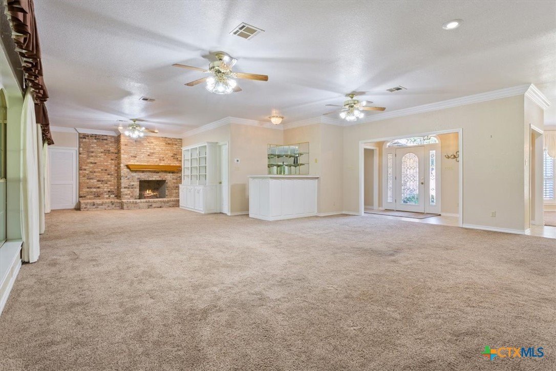 Salado, Texas, 76571, United States, 3 Bedrooms Bedrooms, ,3 BathroomsBathrooms,Residential,For Sale,1976065