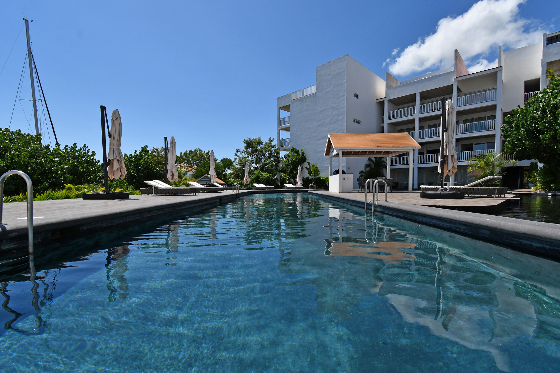  Move-In-Ready Apartment with Private Dock in Puerto Aventuras - 物件實景