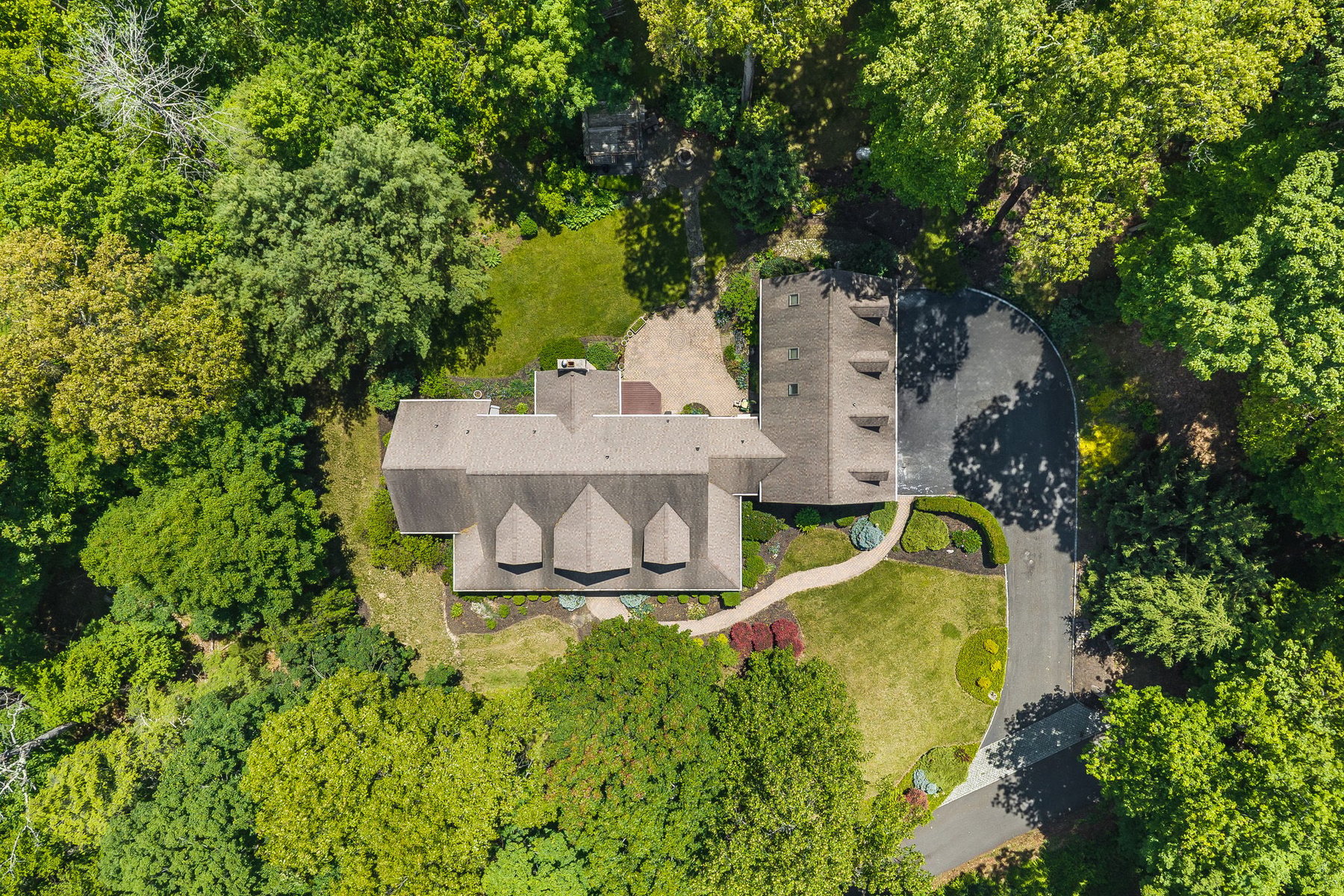  Custom Colonial Designed for Both Everyday Living and Grand-Scale Entertaining - 物件實景