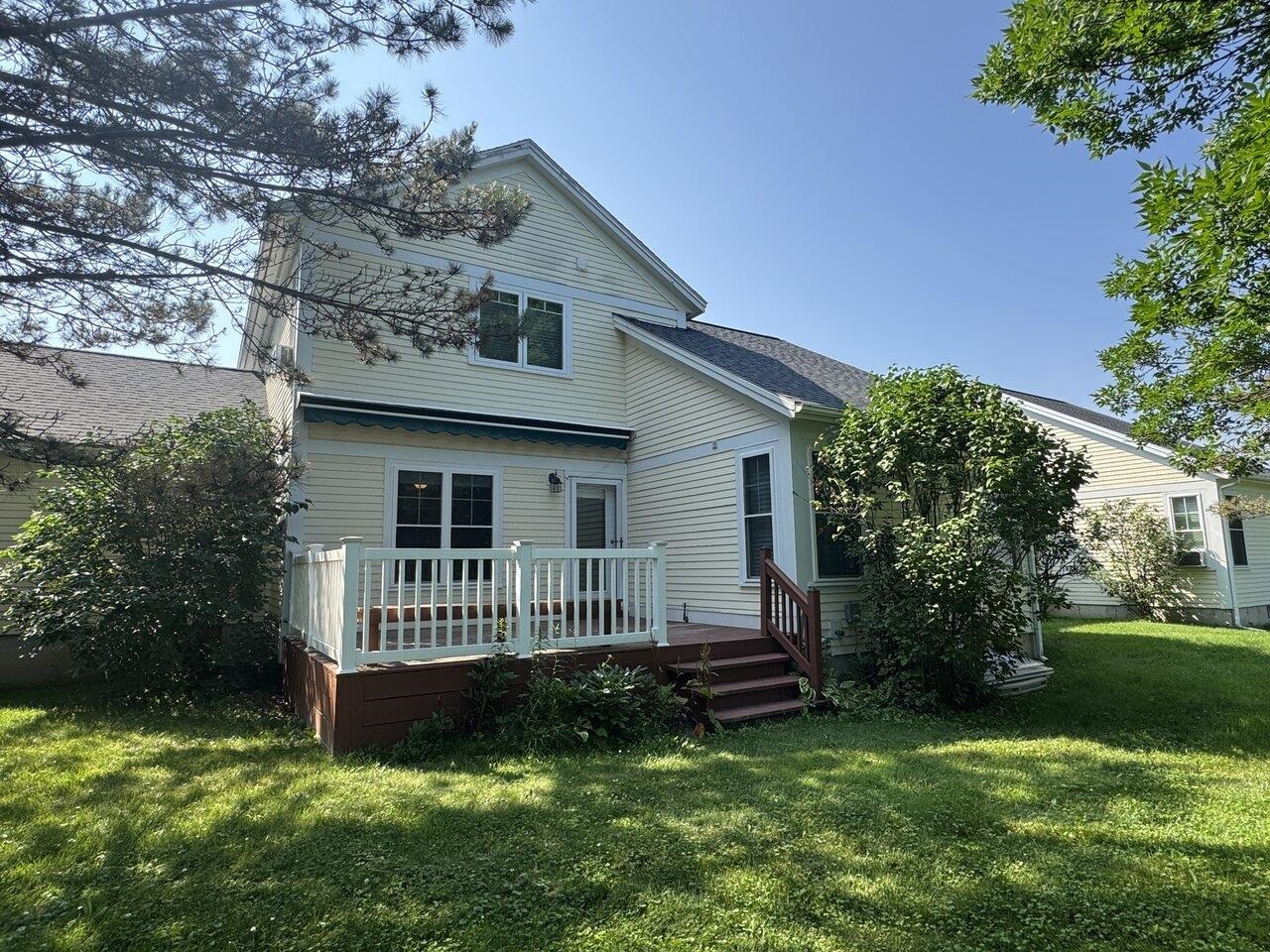 Williston, Vermont, 05495, United States, 2 Bedrooms Bedrooms, ,3 BathroomsBathrooms,Residential,For Sale,1896161