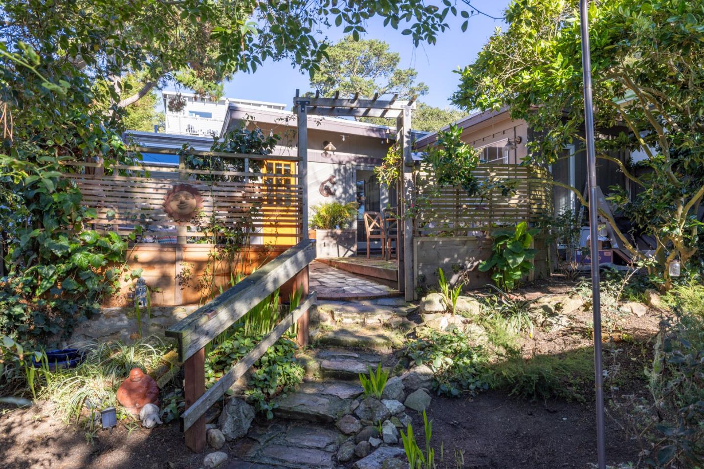 Pacific Grove, California, 93950, United States, 3 Bedrooms Bedrooms, ,2 BathroomsBathrooms,Residential,For Sale,1999669