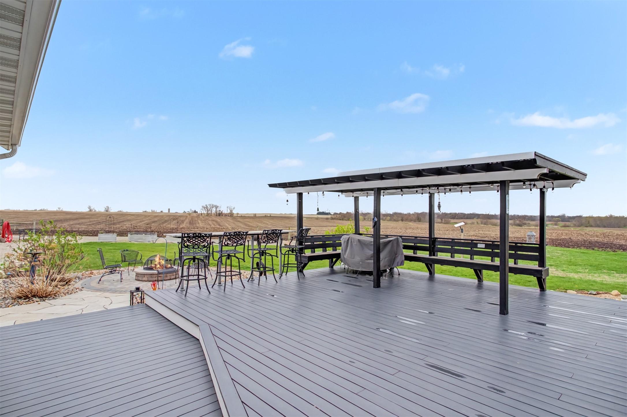 Maxwell, Iowa, 50161, United States, 2 Bedrooms Bedrooms, ,2 BathroomsBathrooms,Residential,For Sale,2037960