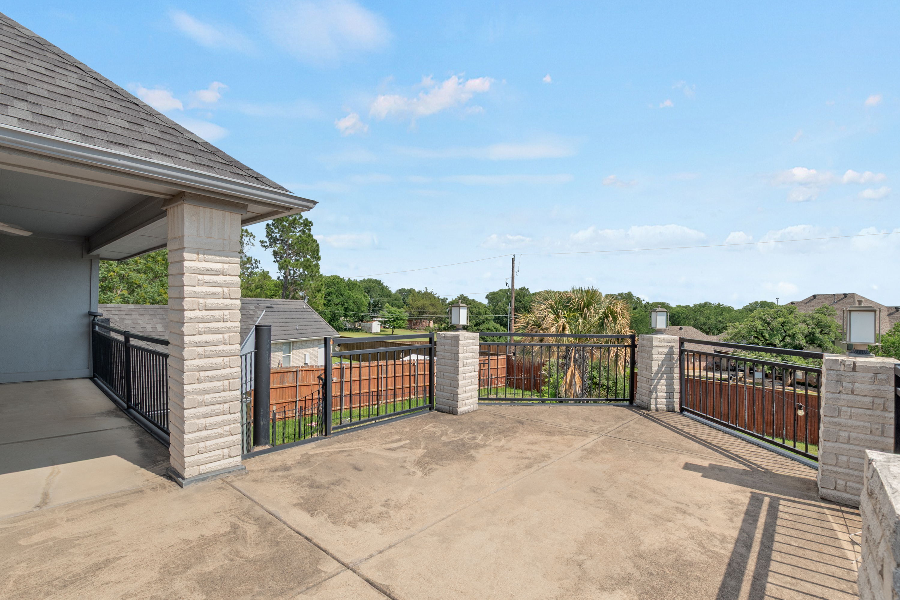  810 Pennsylvania Avenue, Kennedale, TX, 76060 - 物件實景