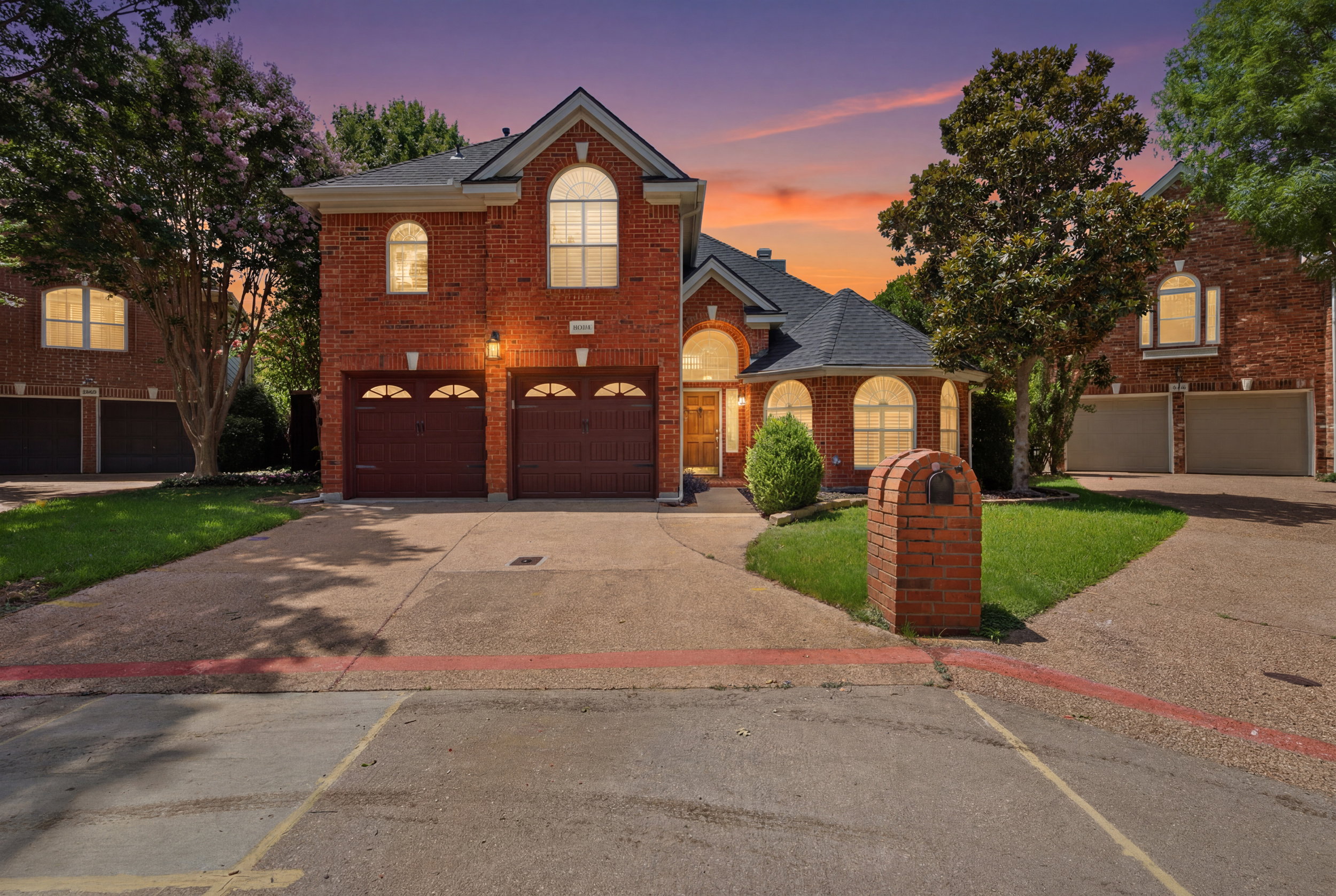  Updated Addison Gem  3 Beds + Game Room  Low-Maintenance Living - 物件實景