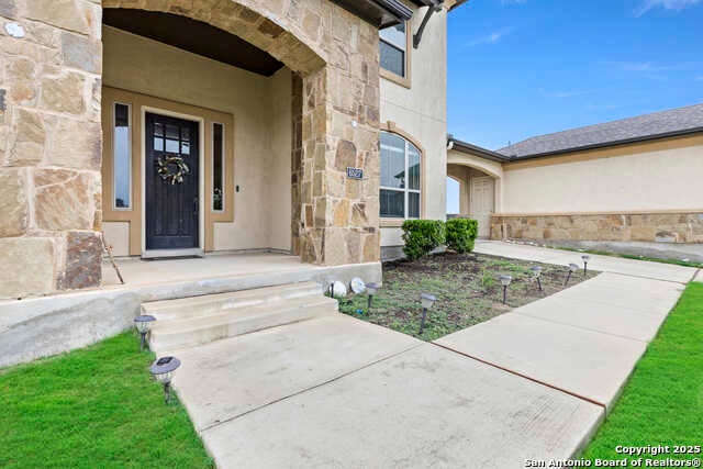 Converse, Texas, 78109, United States, 5 Bedrooms Bedrooms, ,5 BathroomsBathrooms,Residential,For Sale,1878949
