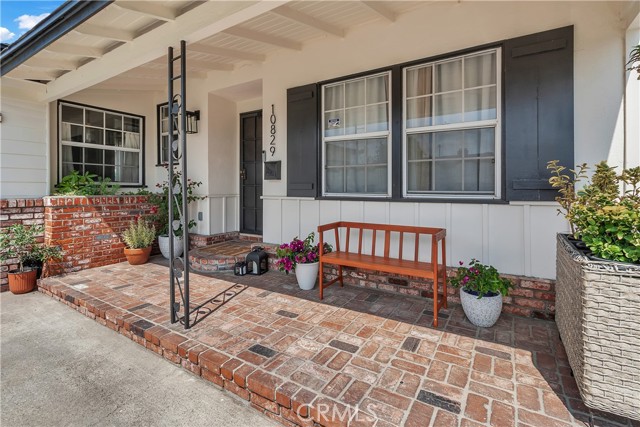 Downey, California, 90241, United States, 3 Bedrooms Bedrooms, ,2 BathroomsBathrooms,Residential,For Sale,1914661