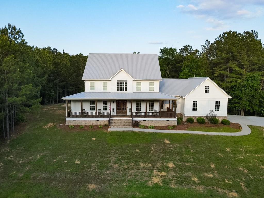 CHATSWORTH, Georgia, 30705, United States, 3 Bedrooms Bedrooms, ,4 BathroomsBathrooms,Residential,For Sale,1885326