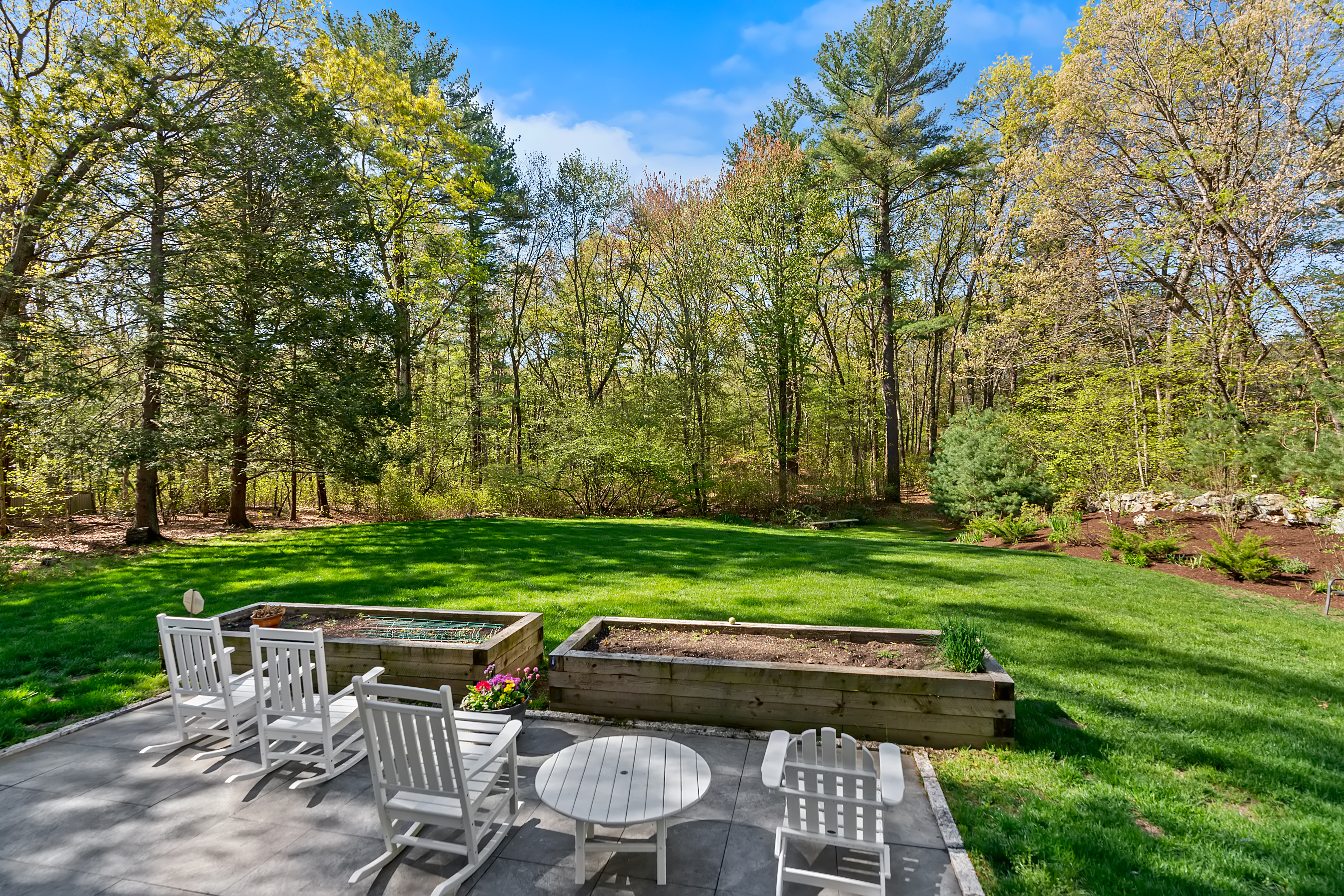  604 Dover Road, Westwood, MA, 02090 - 物件實景