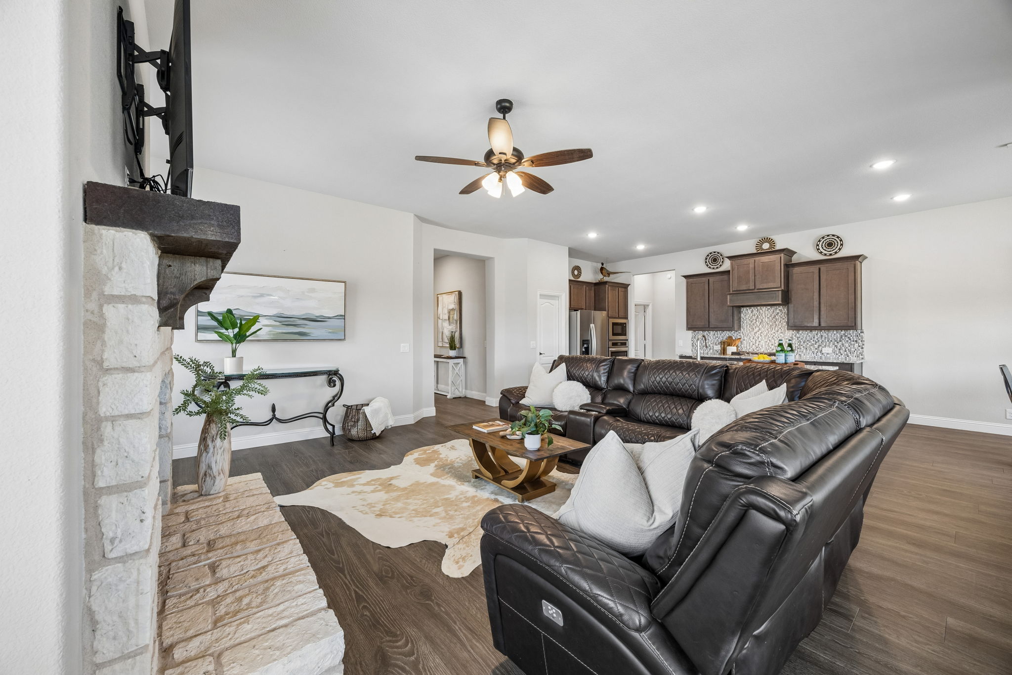  1005 Longbow Lane, Crowley, TX, 76036 - 物件實景