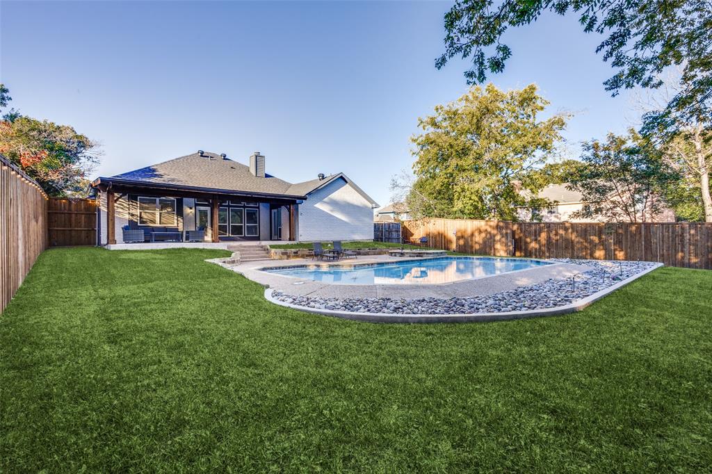 Flower Mound, Texas, 75028, United States, 4 Bedrooms Bedrooms, ,2 BathroomsBathrooms,Residential,For Sale,1902144