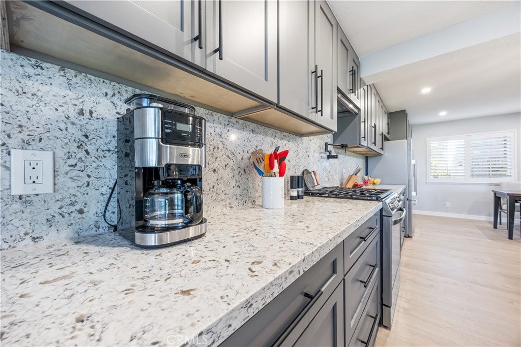 Lompoc, California, 93436, United States, 2 Bedrooms Bedrooms, ,3 BathroomsBathrooms,Residential,For Sale,1998544