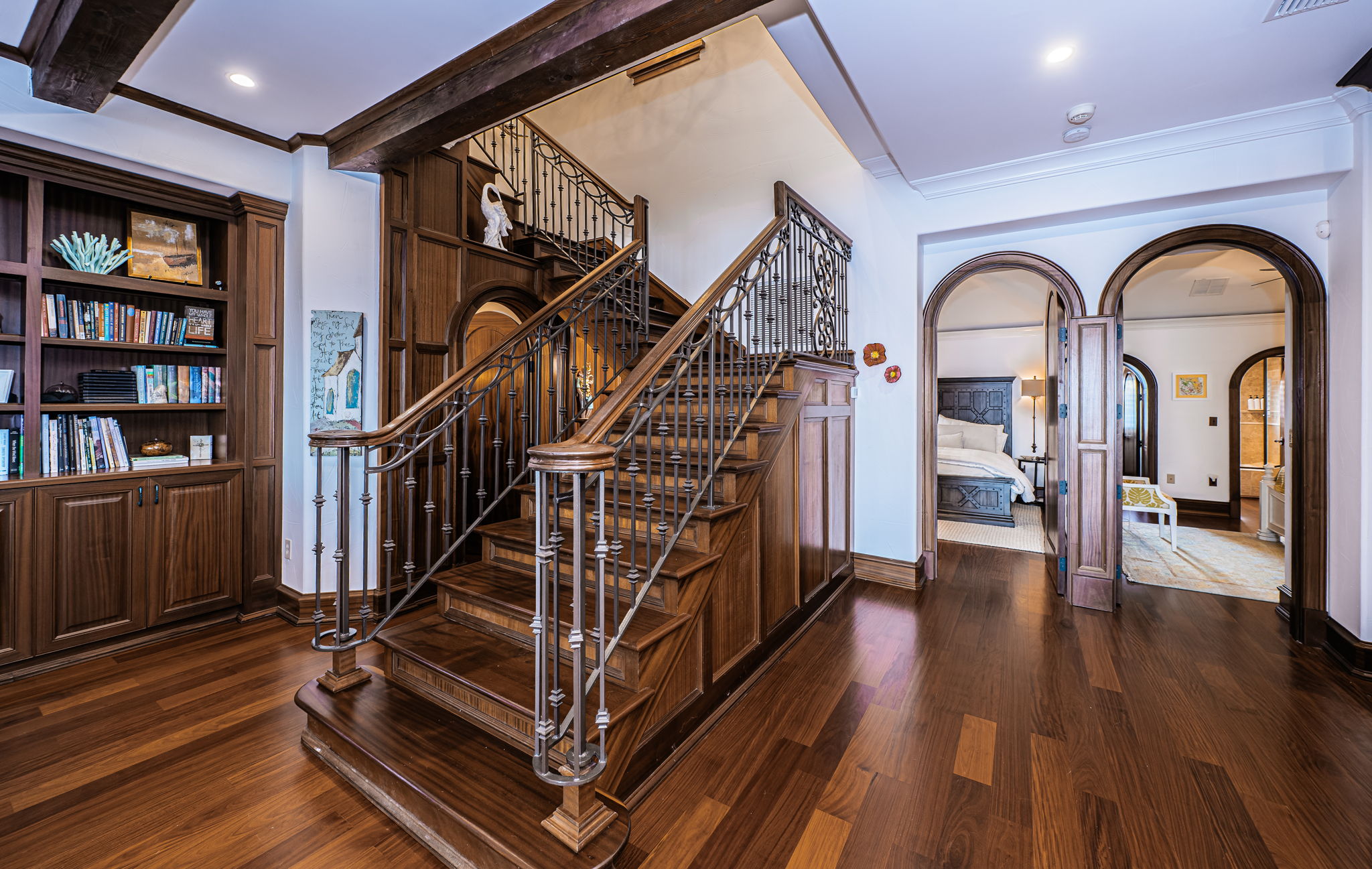 ST Pete Beach, Florida, 33706, United States, 5 Bedrooms Bedrooms, ,6 BathroomsBathrooms,Residential,For Sale,2006240