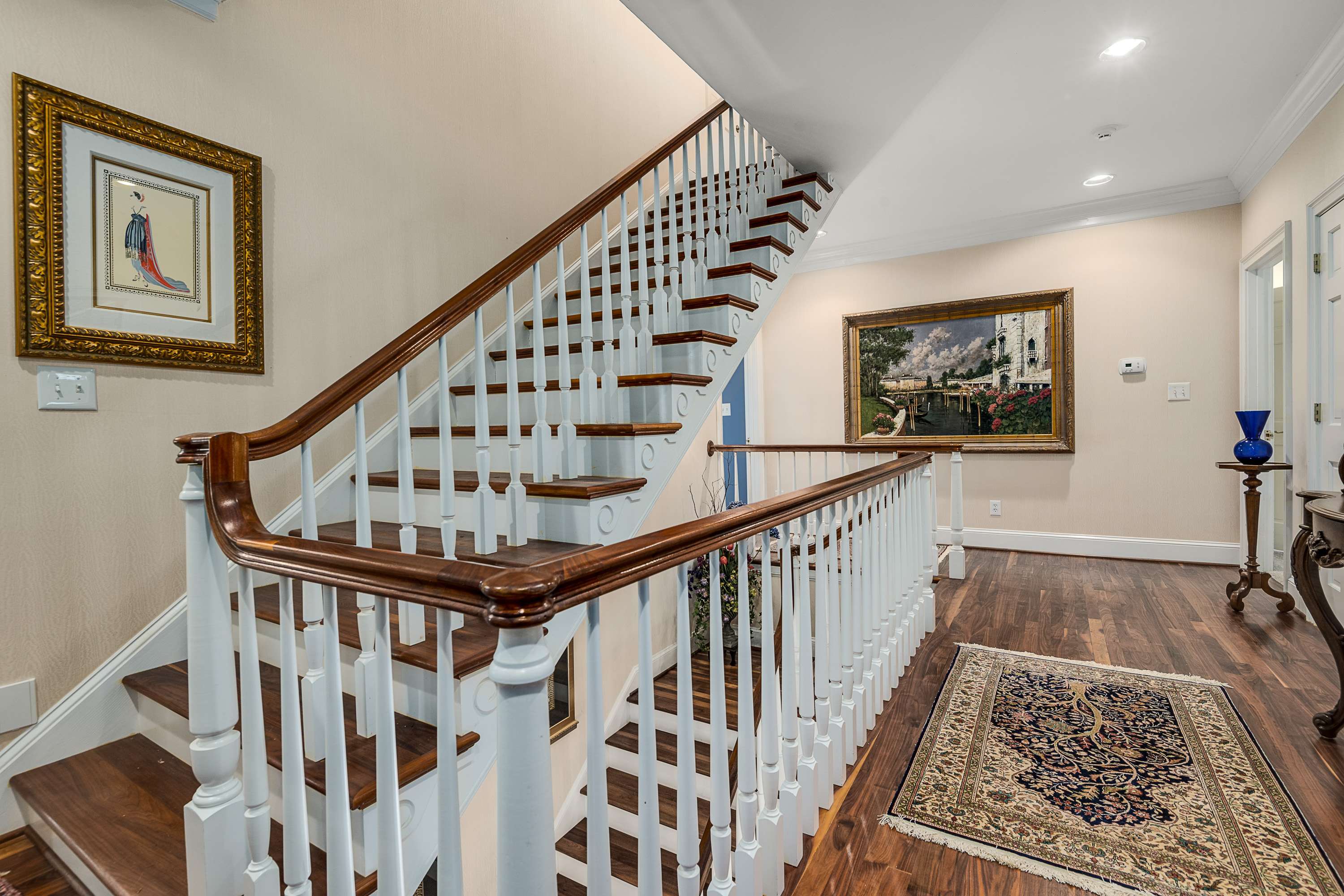  Elegant Georgian Estate on the Golf Course in White Oak Country Club - 物件實景