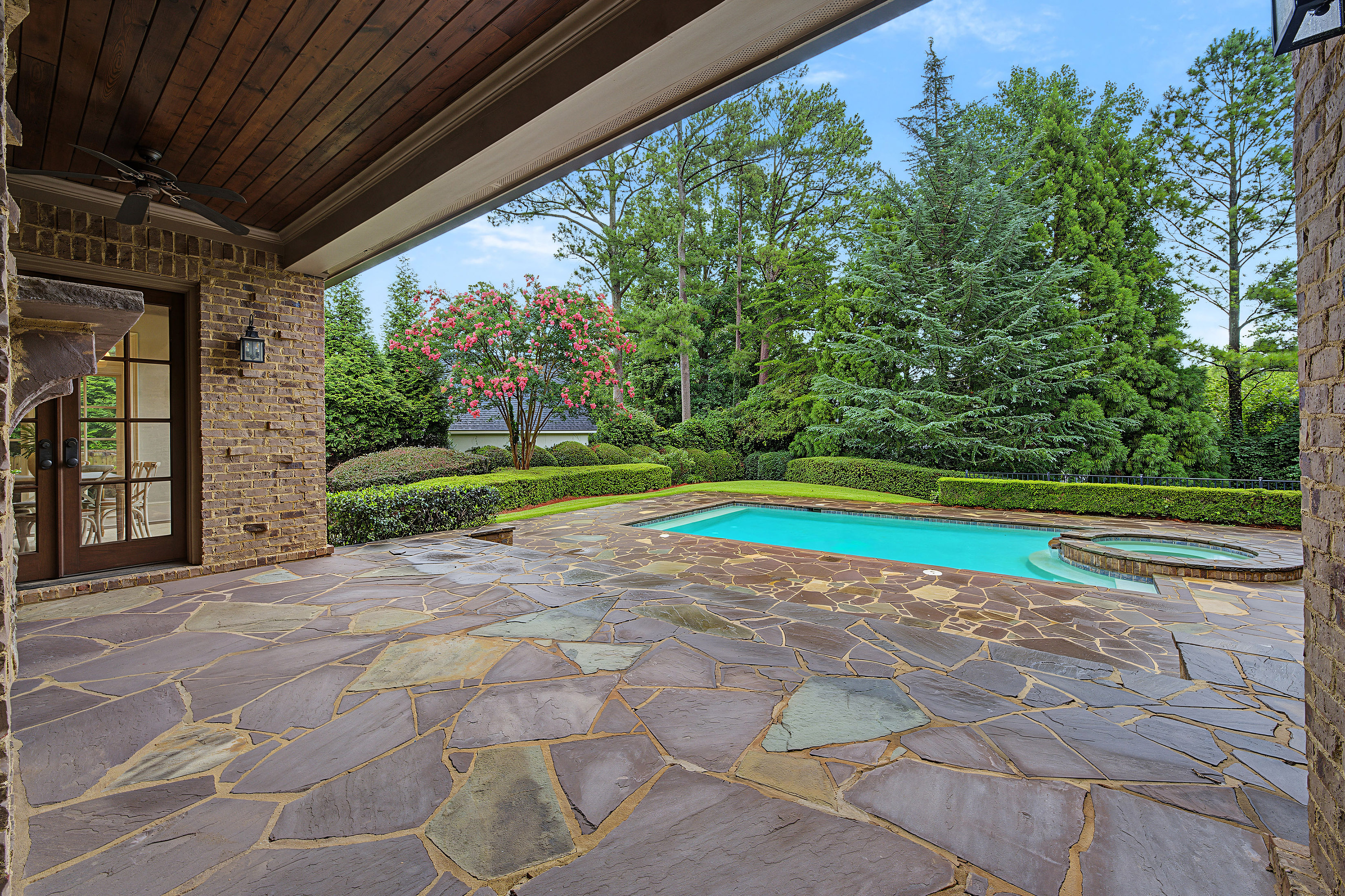  Exceptional Fully Gated Estate Near Chastain Park - 物件實景