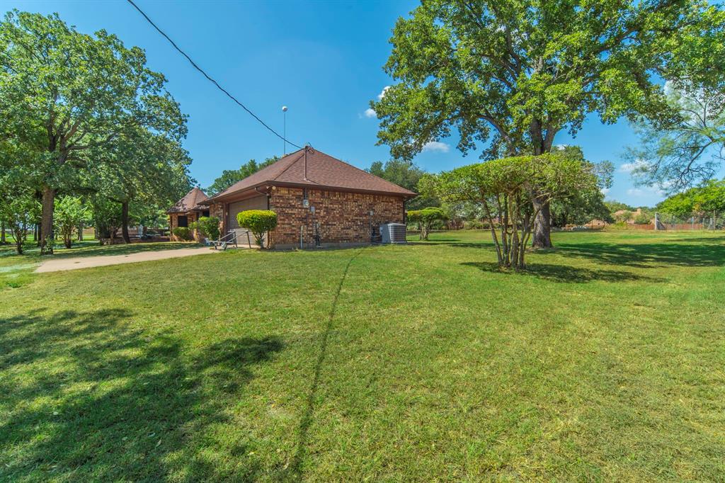 Weatherford, Texas, 76087, United States, 3 Bedrooms Bedrooms, ,2 BathroomsBathrooms,Residential,For Sale,1943652